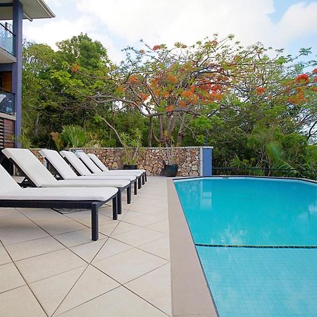 At Waterfront Whitsunday Retreat - Adults Only Aparthotel Airlie Beach Eksteriør bilde