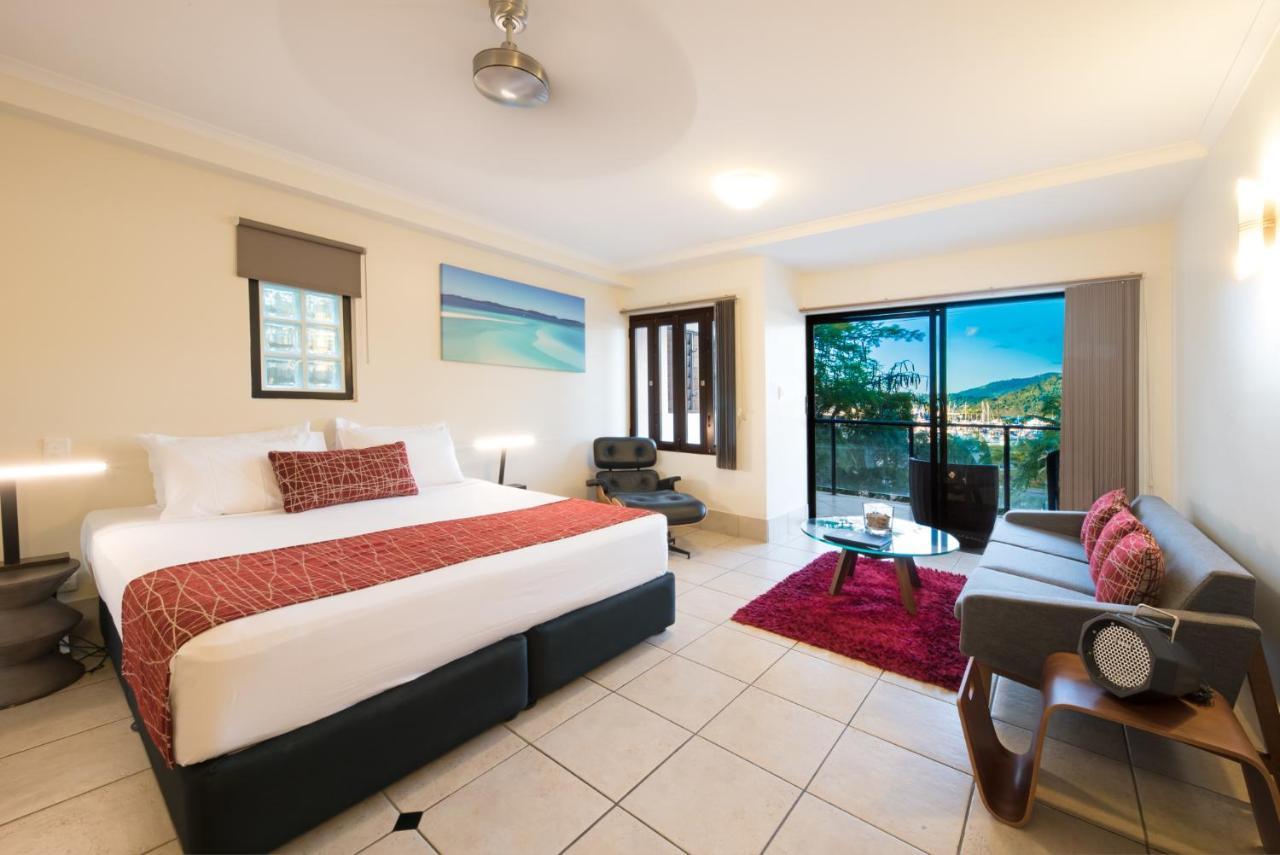At Waterfront Whitsunday Retreat - Adults Only Aparthotel Airlie Beach Eksteriør bilde