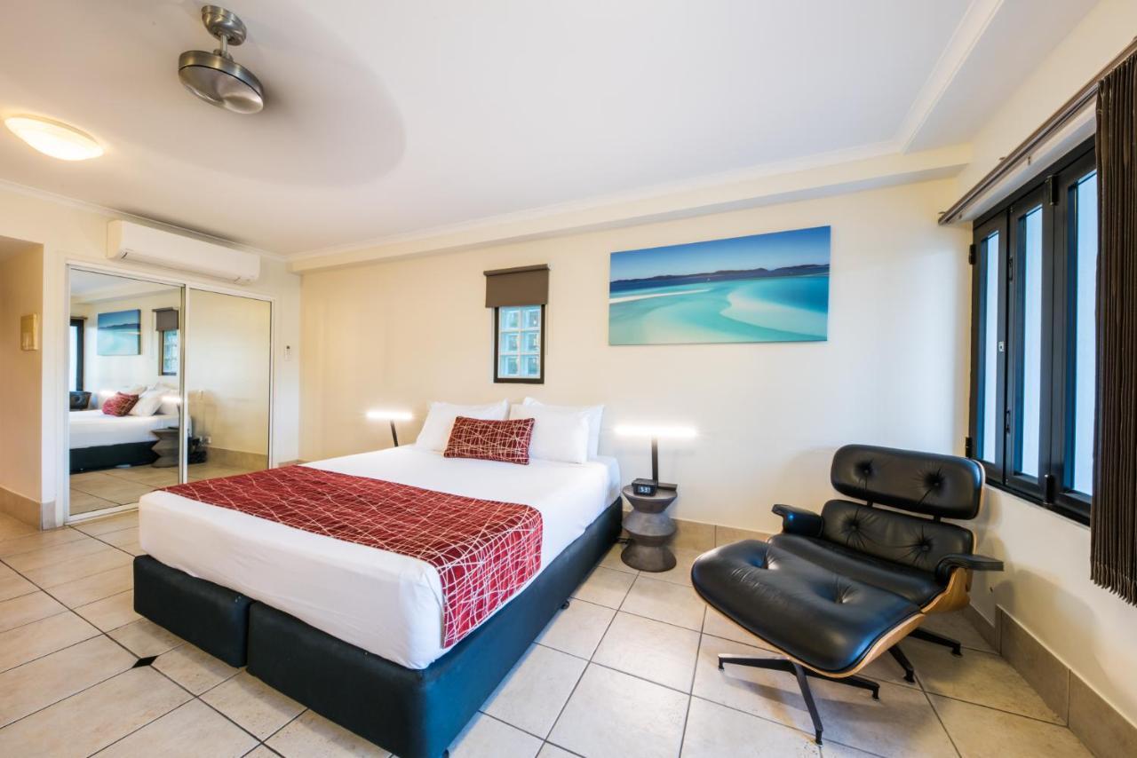 At Waterfront Whitsunday Retreat - Adults Only Aparthotel Airlie Beach Eksteriør bilde