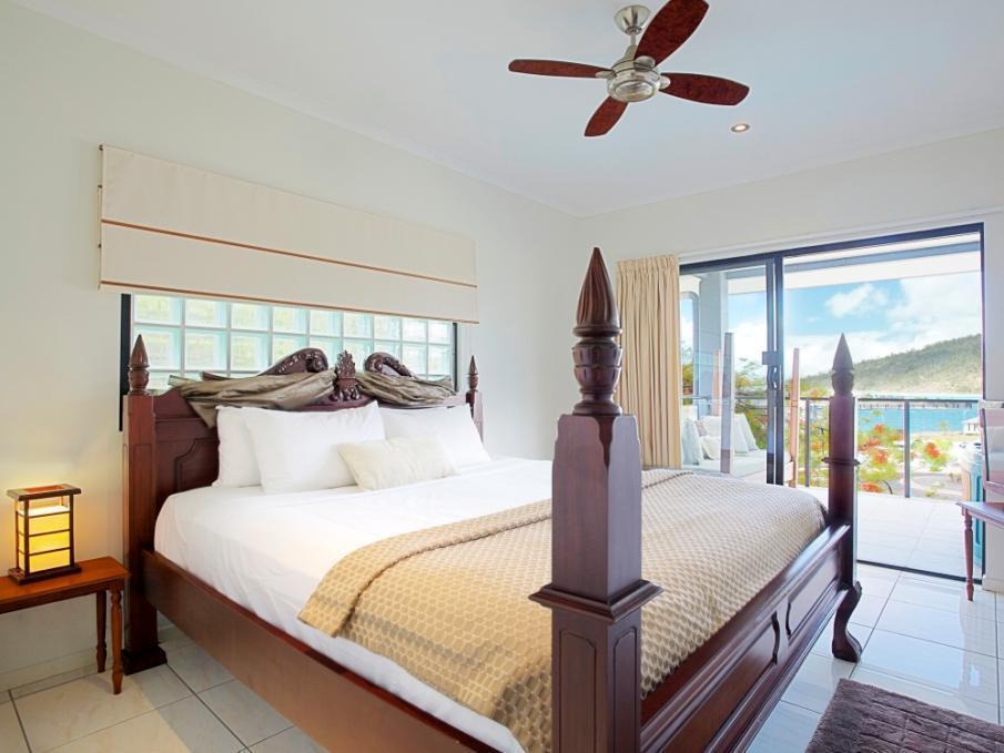 At Waterfront Whitsunday Retreat - Adults Only Aparthotel Airlie Beach Eksteriør bilde